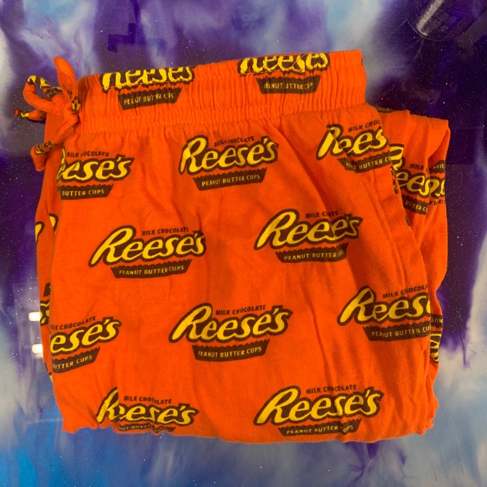 reese’s peanut butter cups sweatpants